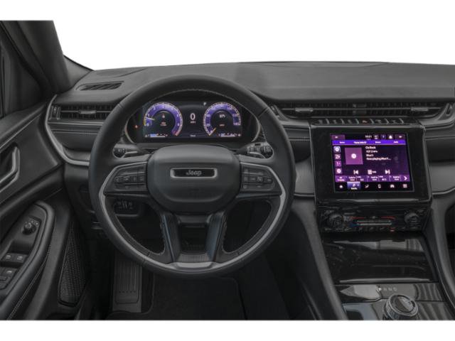 New 2025 Jeep Grand Cherokee L Altitude image 16