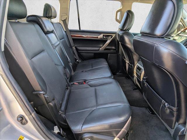 Used 2010 Lexus GX 460 image 23
