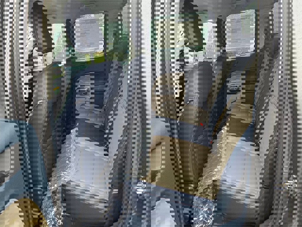 New 2026 Ford Maverick Lariat w/ 4K Tow Package image 10