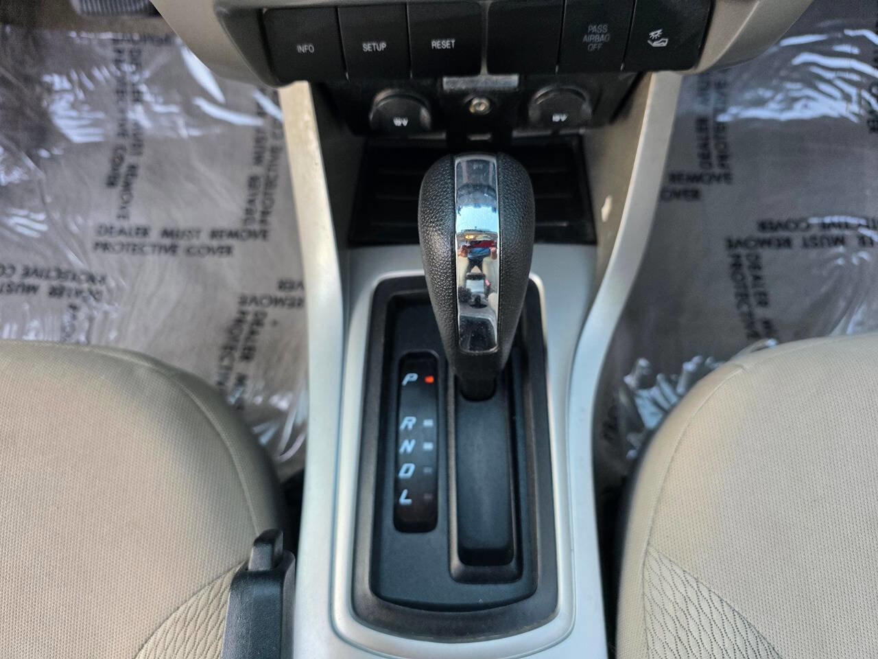 Used 2009 Ford Focus SES image 34