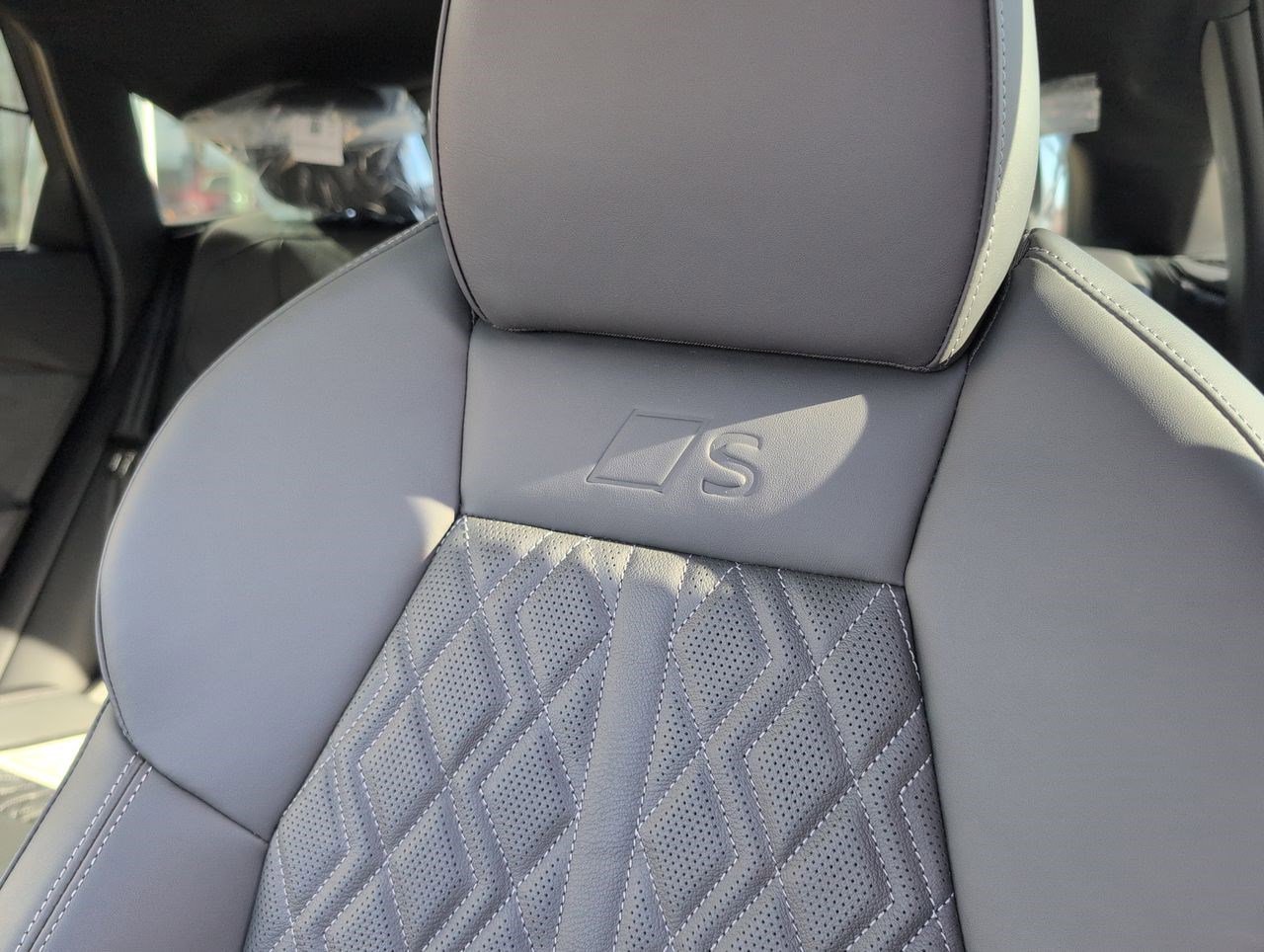 New 2025 Audi SQ5 Premium Plus image 11