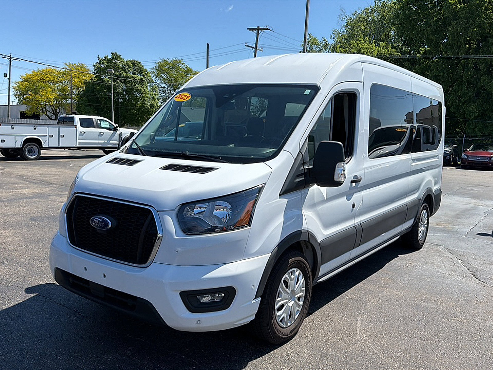 Used 2023 Ford Transit 350 XLT RWD image 1