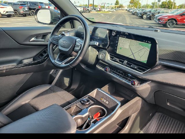 Used 2026 Chevrolet Equinox LT w/ Convenience Package II FWD image 27