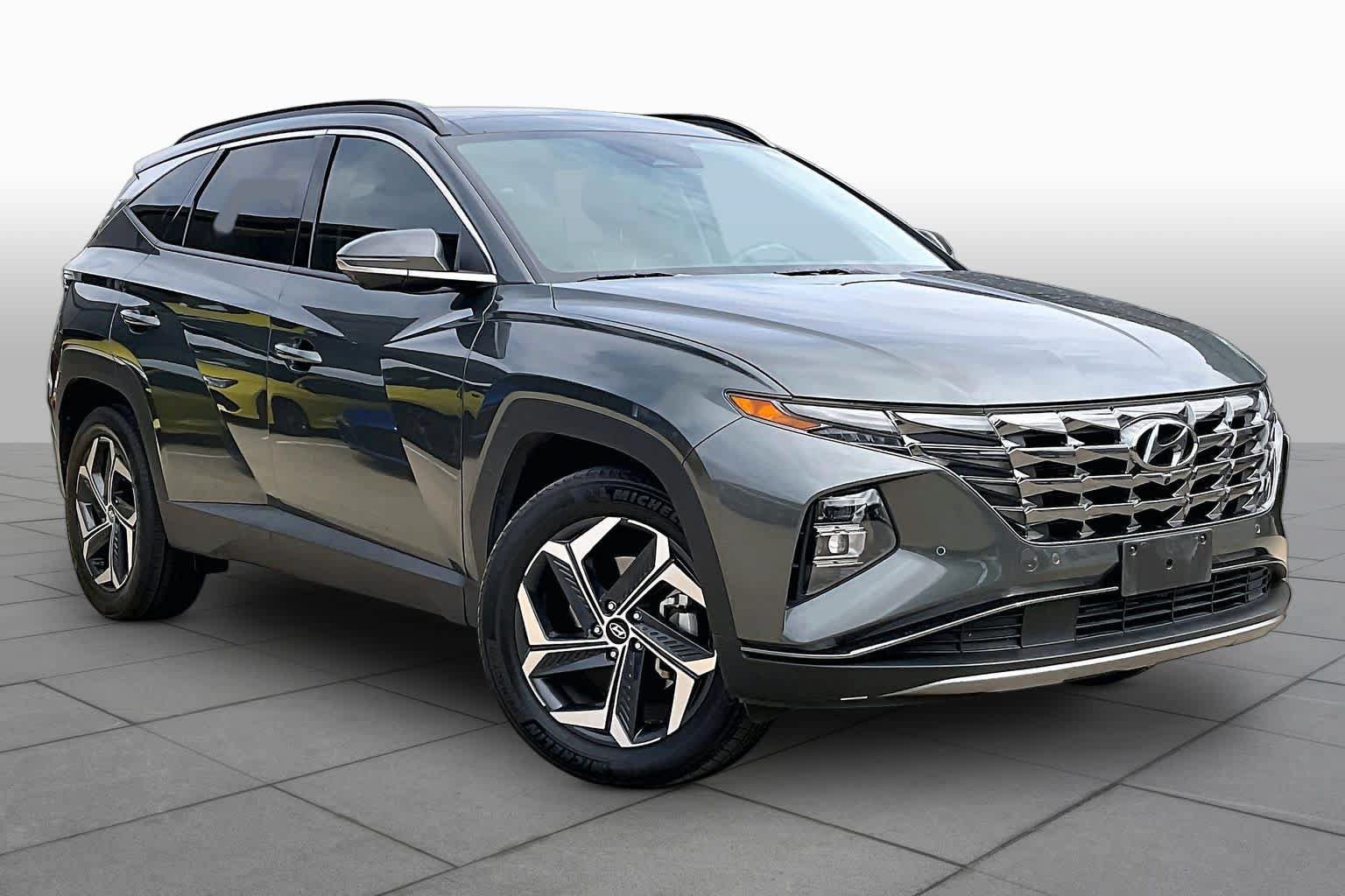 Used 2024 Hyundai Tucson Limited AWD/4WD image 3