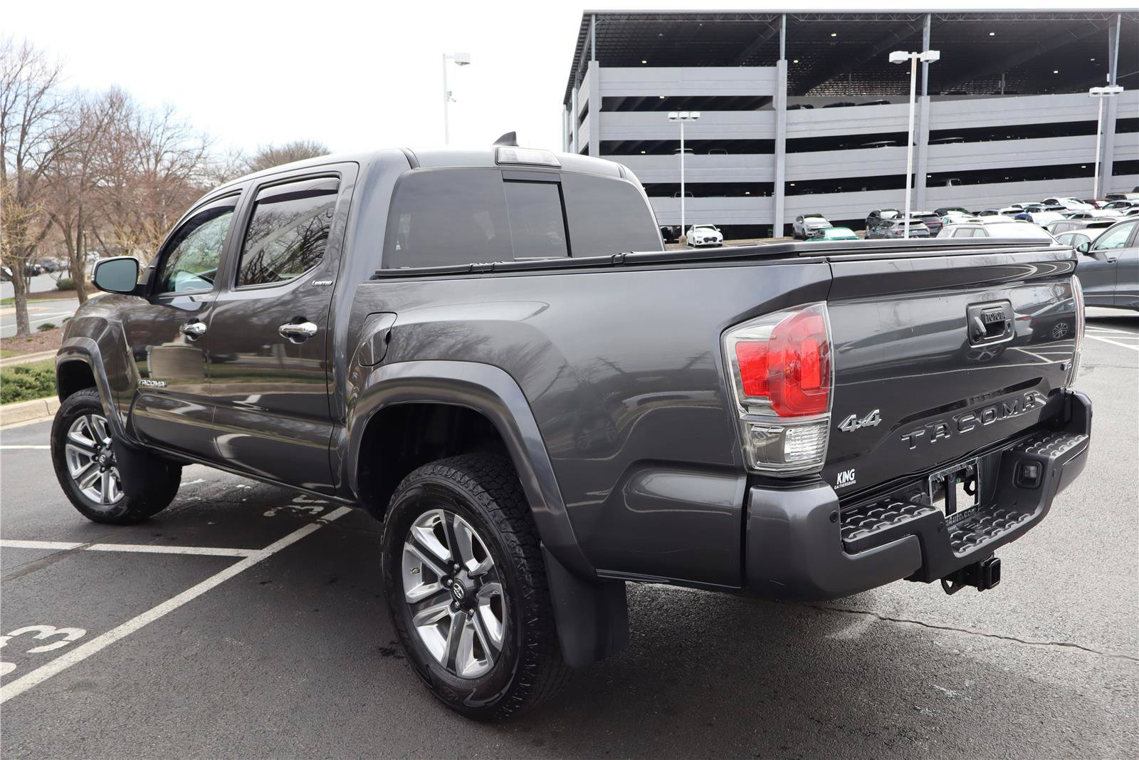 Used 2018 Toyota Tacoma Limited AWD/4WD image 6
