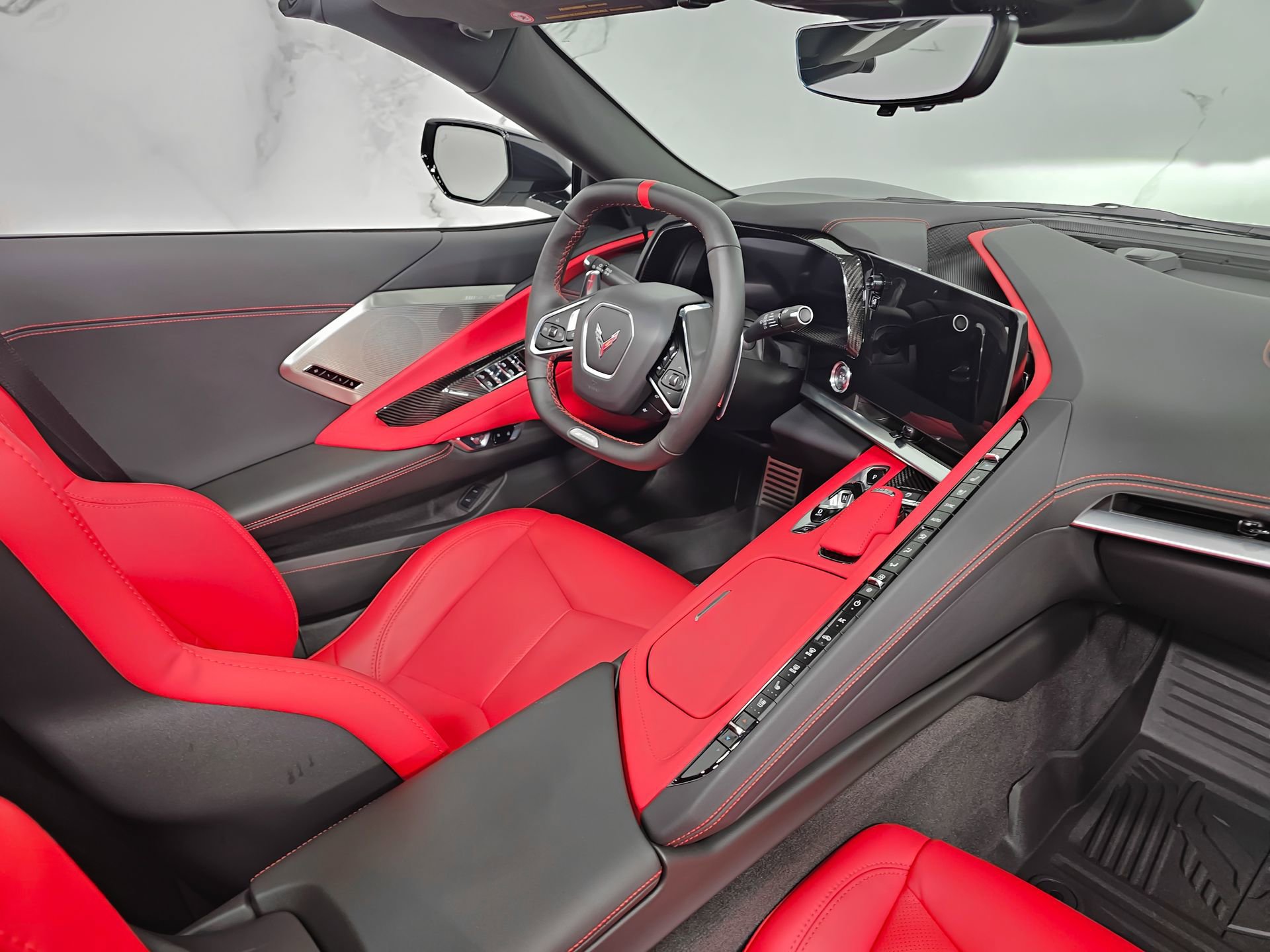 Used 2024 Chevrolet Corvette Z06 RWD image 30