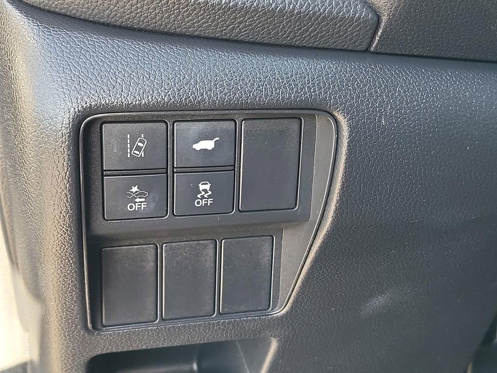 Used 2018 Honda CR-V Touring image 10