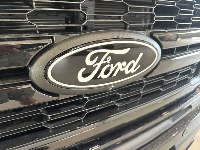 Used 2025 Ford F150 Lariat AWD/4WD image 34