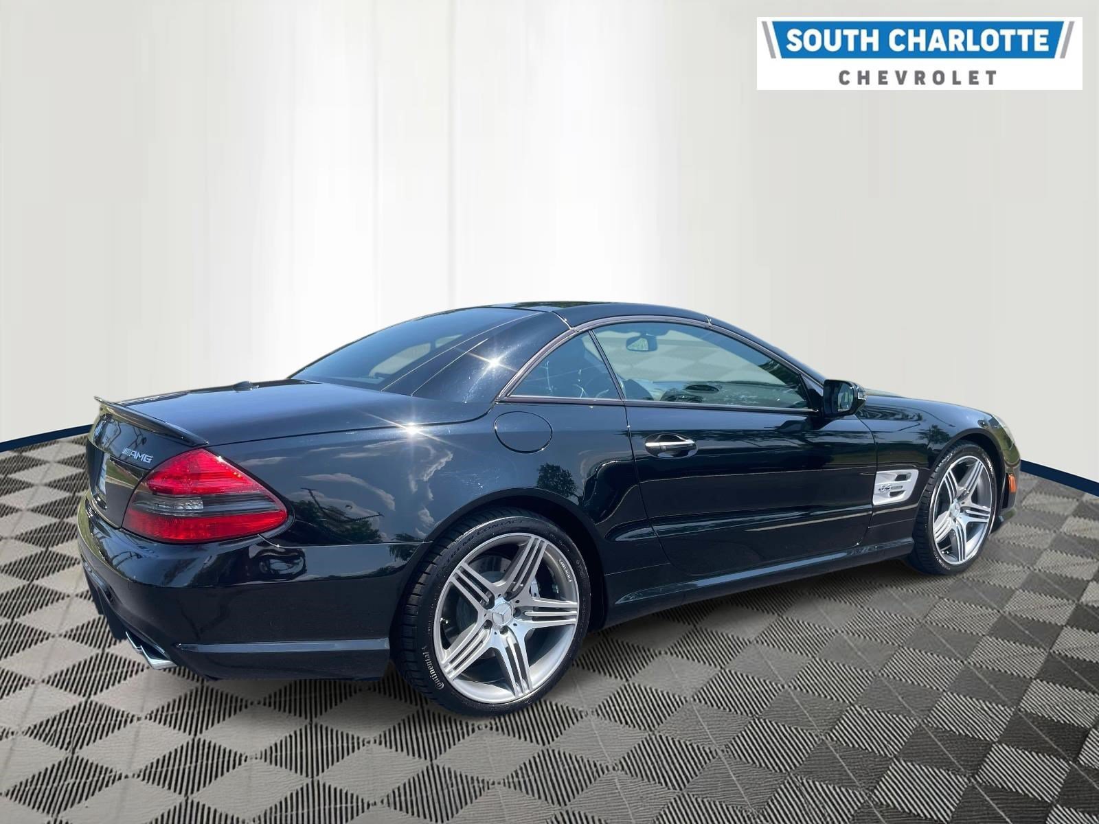 Used 2009 Mercedes-Benz SL 63 AMG image 4