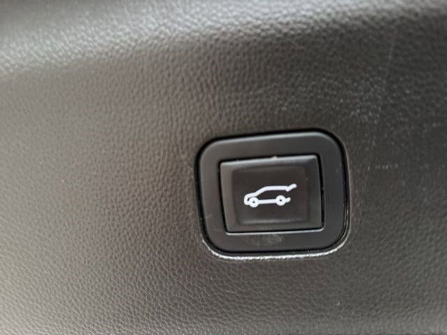 Used 2019 Buick Enclave Premium image 37