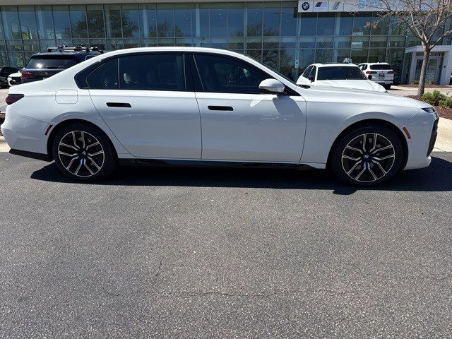 Certified 2023 BMW 740i image 12
