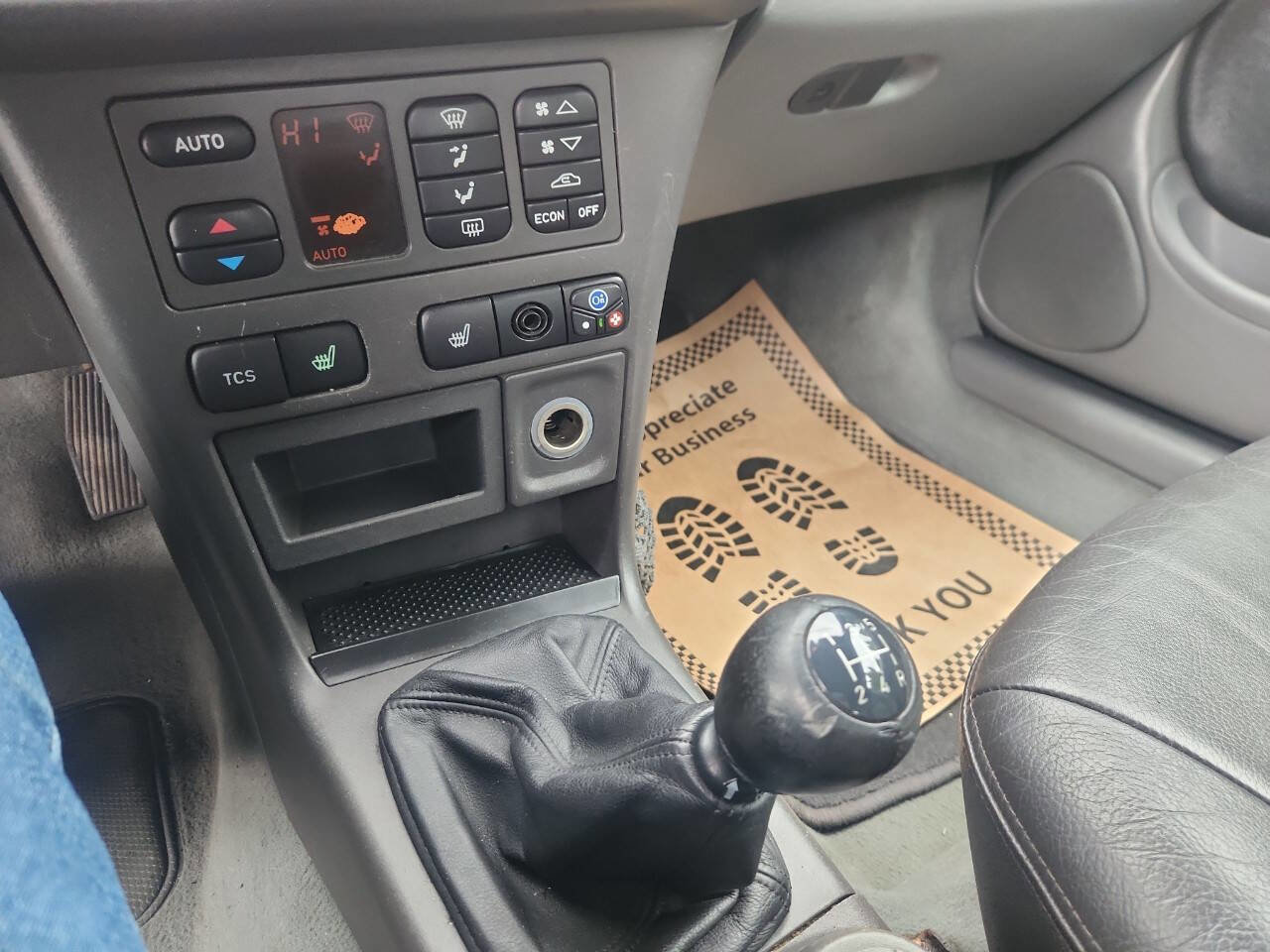 Used 2003 Saab 9-3 SE image 13