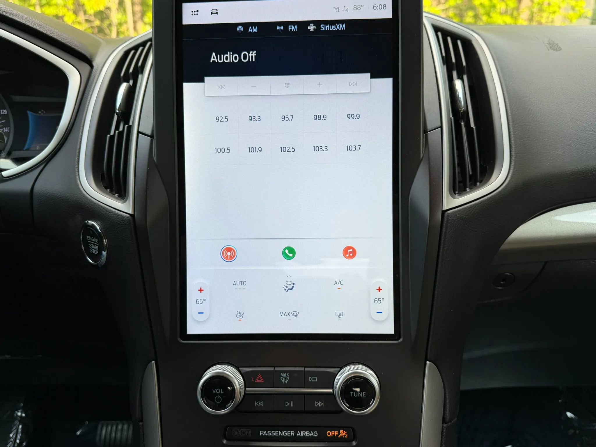 Used 2021 Ford Edge SE AWD/4WD image 24