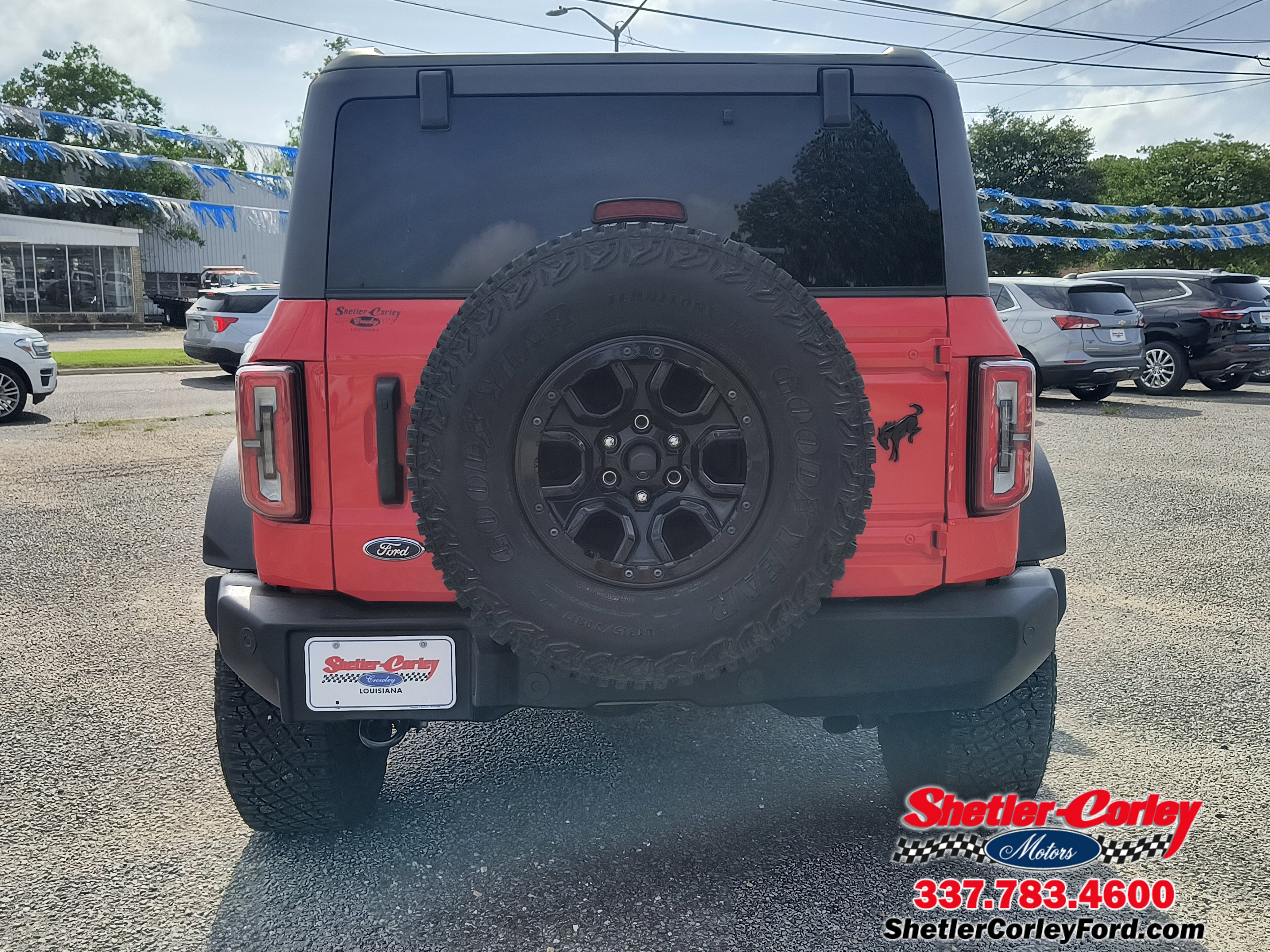 Used 2023 Ford Bronco Wildtrak image 5