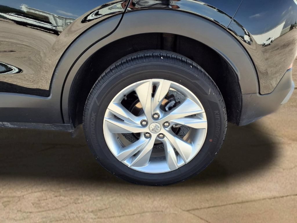 Used 2025 Buick Encore GX Preferred FWD image 25