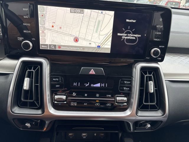Certified 2023 Kia Sorento EX image 17