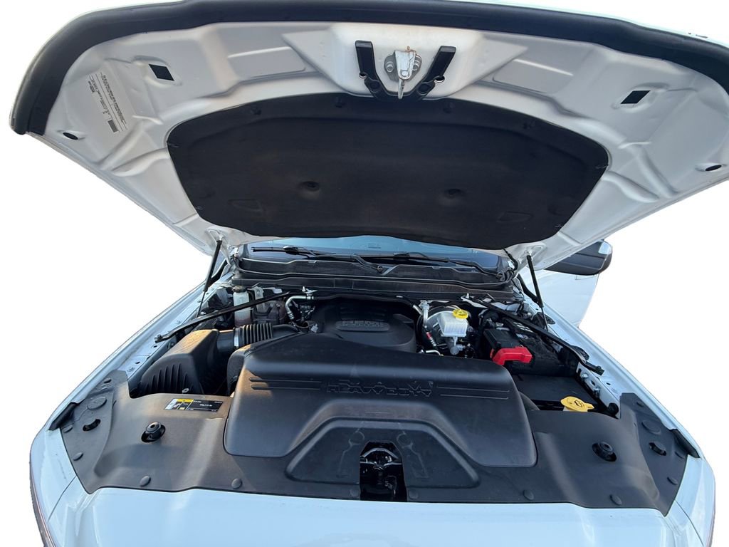 Used 2021 RAM 2500 Laramie w/ Night Edition image 16