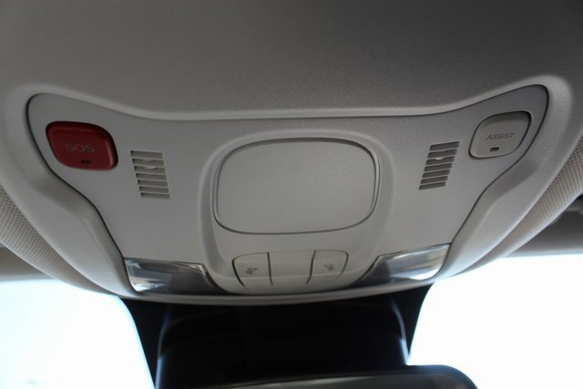 Used 2023 Jeep Renegade Latitude image 23