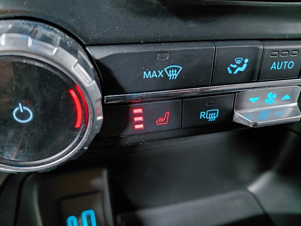 Certified 2022 Ford F150 XLT w/ Equipment Group 302A High image 5