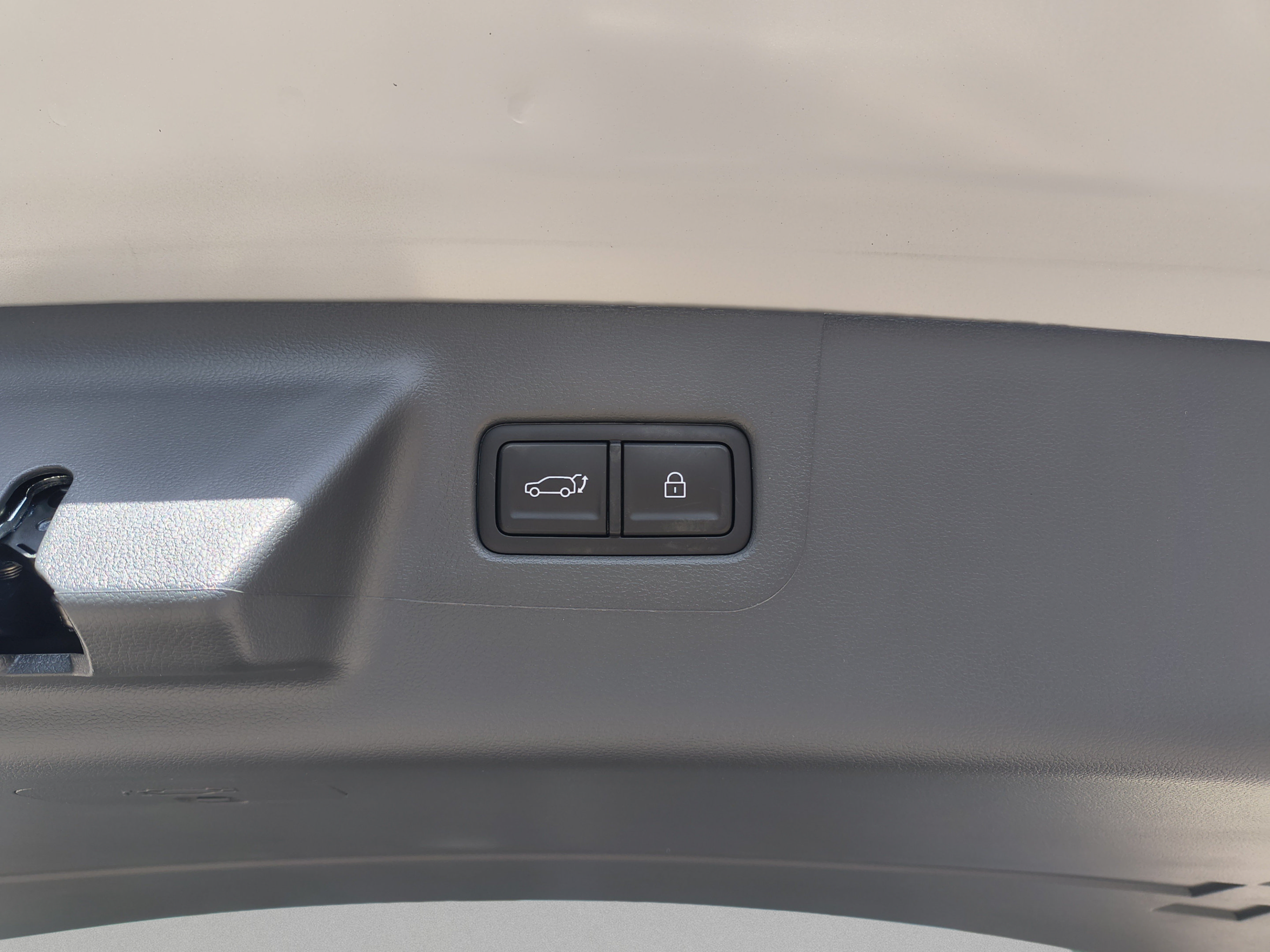 New 2027 Hyundai Santa Fe SEL FWD image 10