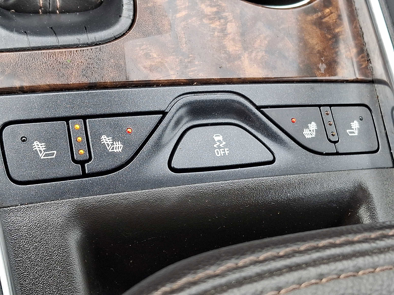 Used 2014 Chevrolet Impala LT w/ Premium Seating Package image 21