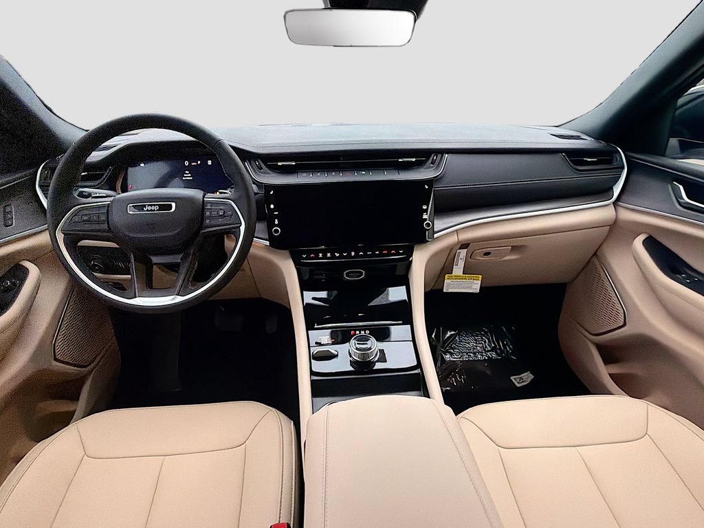 New 2026 Jeep Grand Cherokee Limited AWD/4WD image 15