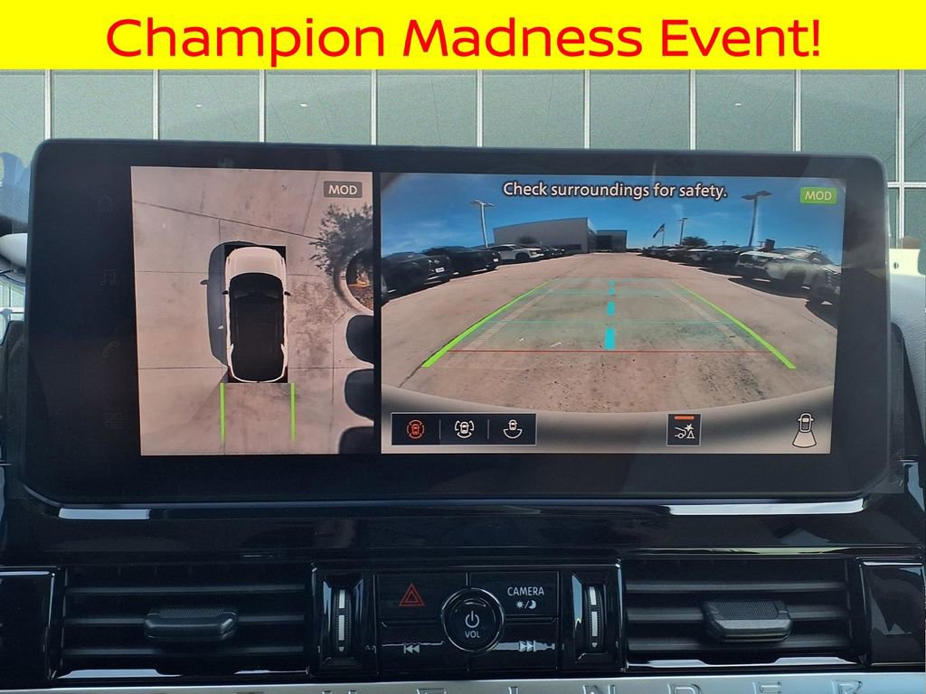 New 2026 Nissan Pathfinder SL image 15