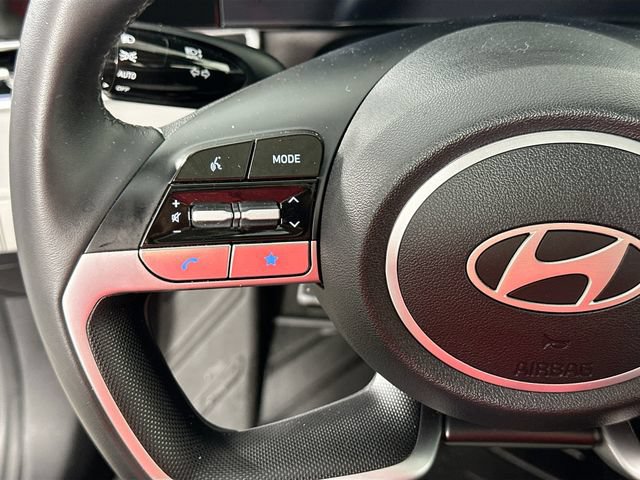 Used 2024 Hyundai Elantra Limited FWD image 24