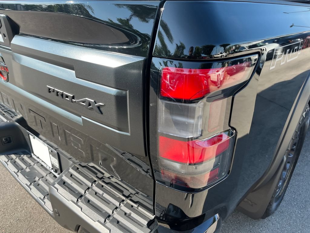 Certified 2025 Nissan Frontier PRO-4X AWD/4WD image 43