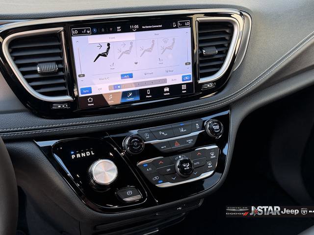 New 2026 Chrysler Pacifica Select image 15