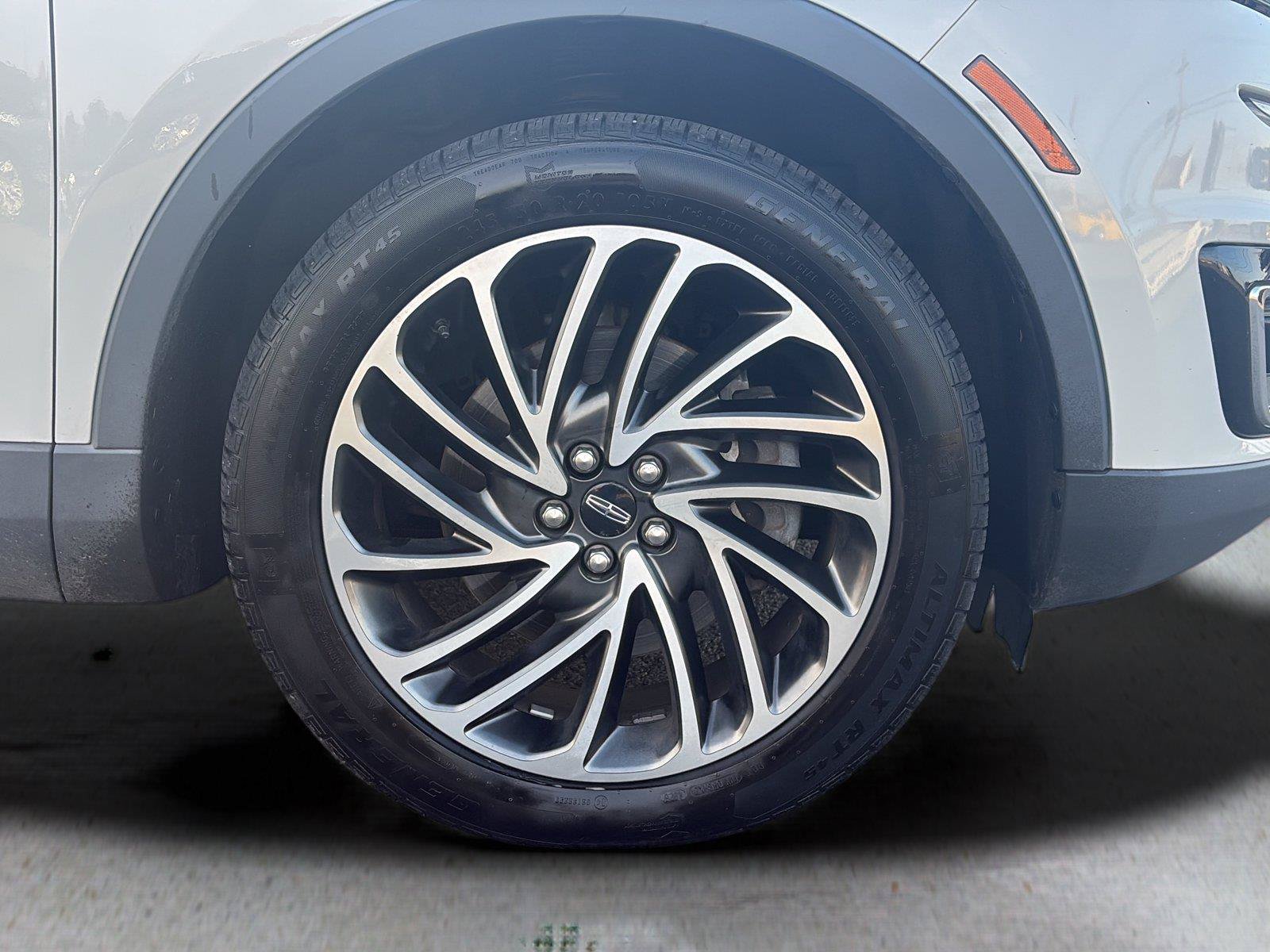 Used 2020 Lincoln Nautilus Reserve w/ Cargo Utility Package AWD/4WD image 43