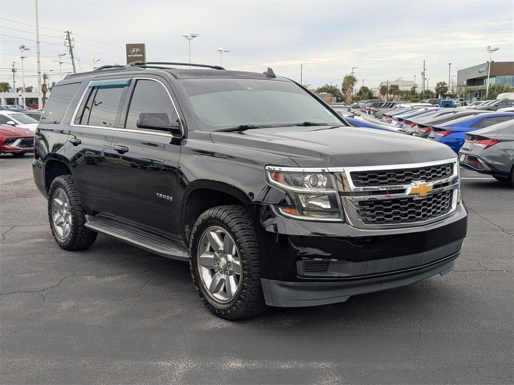 Used 2017 Chevrolet Tahoe LT image 3