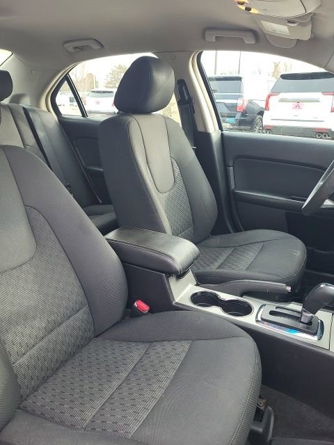 Used 2012 Ford Fusion SE image 8