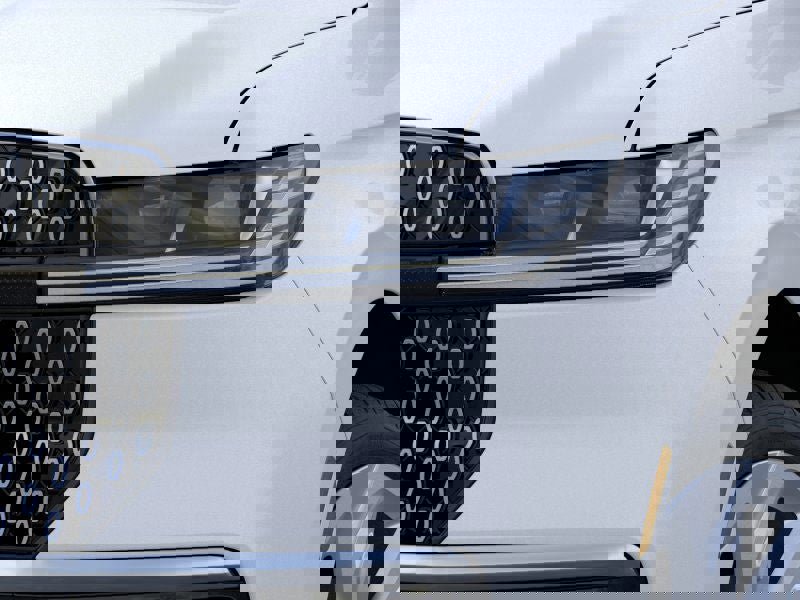 New 2025 Lincoln Navigator Reserve image 17