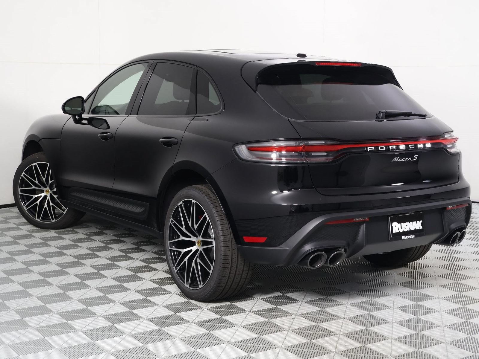 New 2026 Porsche Macan S AWD/4WD image 3
