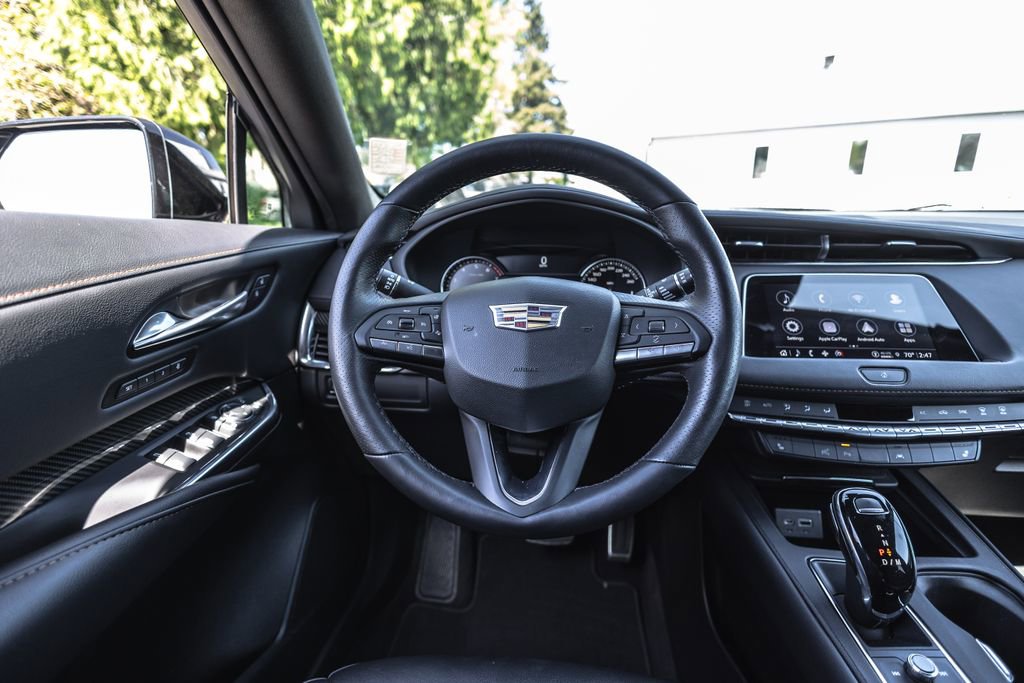 Used 2022 Cadillac XT4 Sport w/ Enhanced Visibility Package AWD/4WD image 22