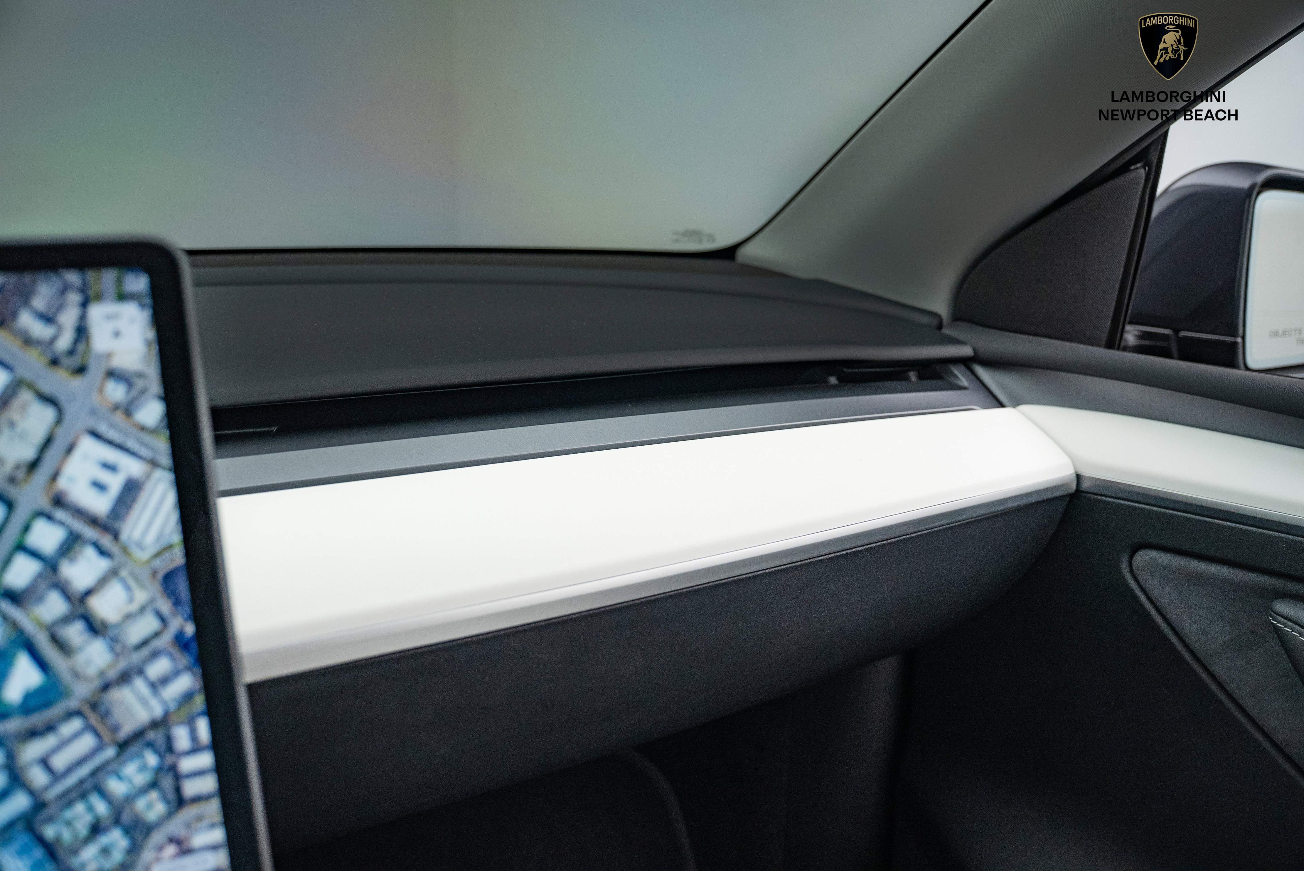 Used 2024 Tesla Model Y Performance image 25