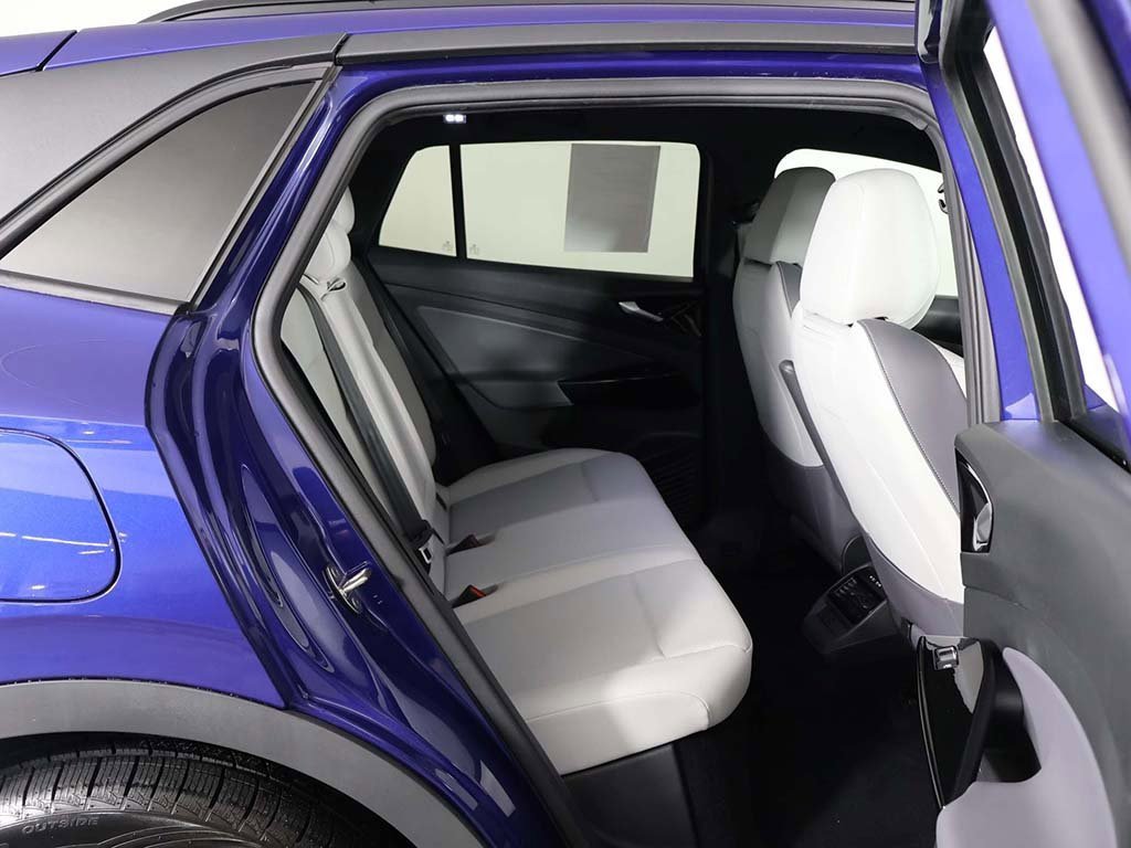 Used 2021 Volkswagen ID.4 Pro S image 33