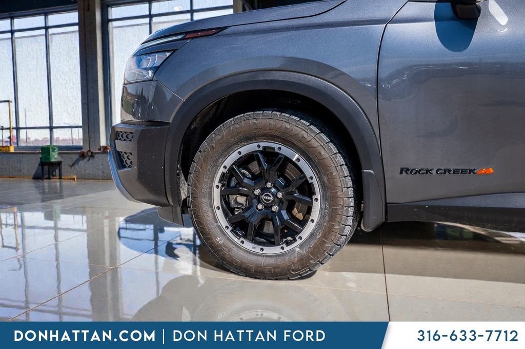 Used 2024 Nissan Pathfinder Rock Creek AWD/4WD image 33
