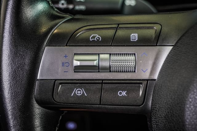 Used 2024 Hyundai Kona SEL AWD/4WD image 30