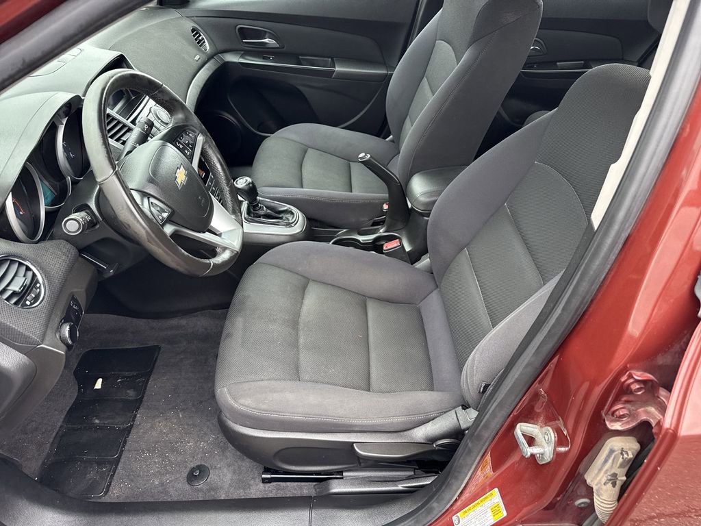 Used 2012 Chevrolet Cruze Eco FWD image 16