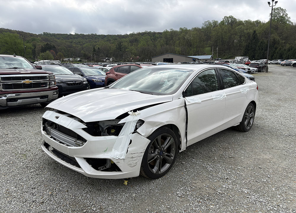 Used 2017 Ford Fusion Sport w/ Equipment Group 401A AWD/4WD image 2