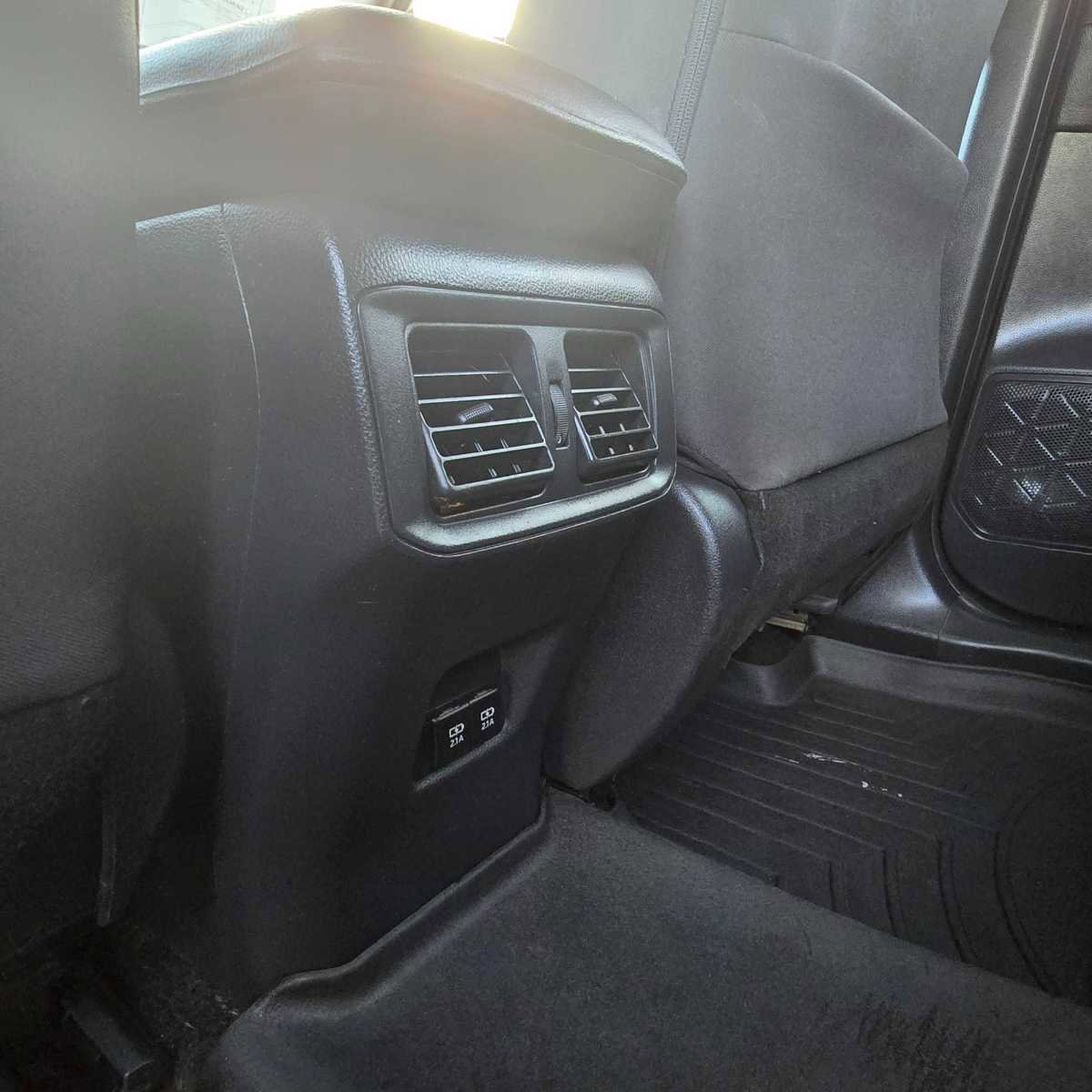 Used 2019 Toyota RAV4 XLE image 22