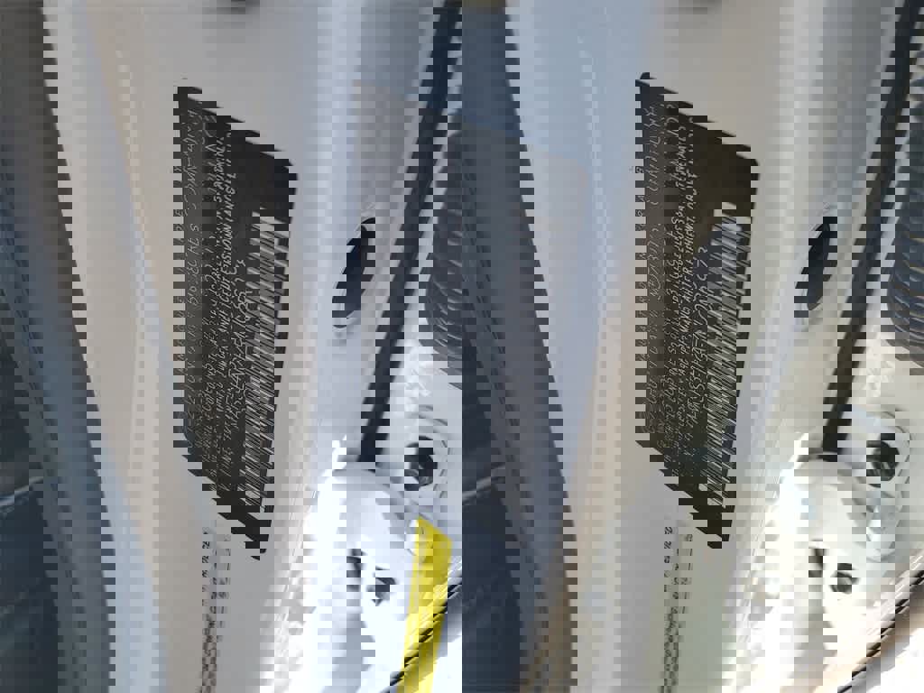 Used 2021 Genesis G90 3.3T Premium image 19