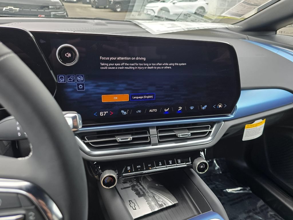 New 2026 Chevrolet Equinox EV LT AWD/4WD image 24