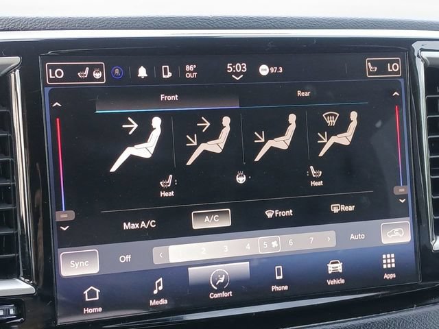Used 2023 Chrysler Pacifica Touring-L FWD image 19
