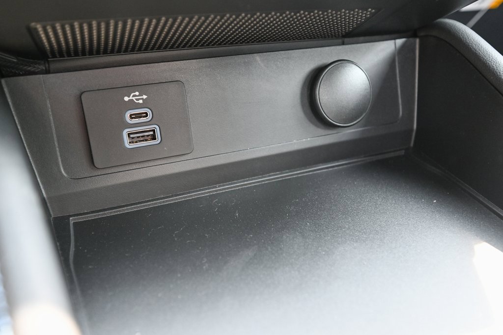 New 2025 Ford Mustang Dark Horse image 26