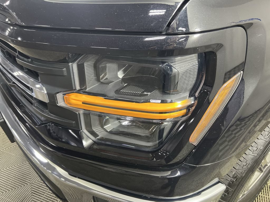Used 2024 Ford F150 XLT AWD/4WD image 32