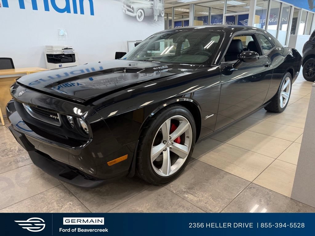 Used 2009 Dodge Challenger SRT8 RWD image 4
