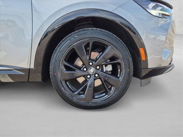 Used 2023 Buick Envision Essence w/ Sport Touring Package FWD image 23